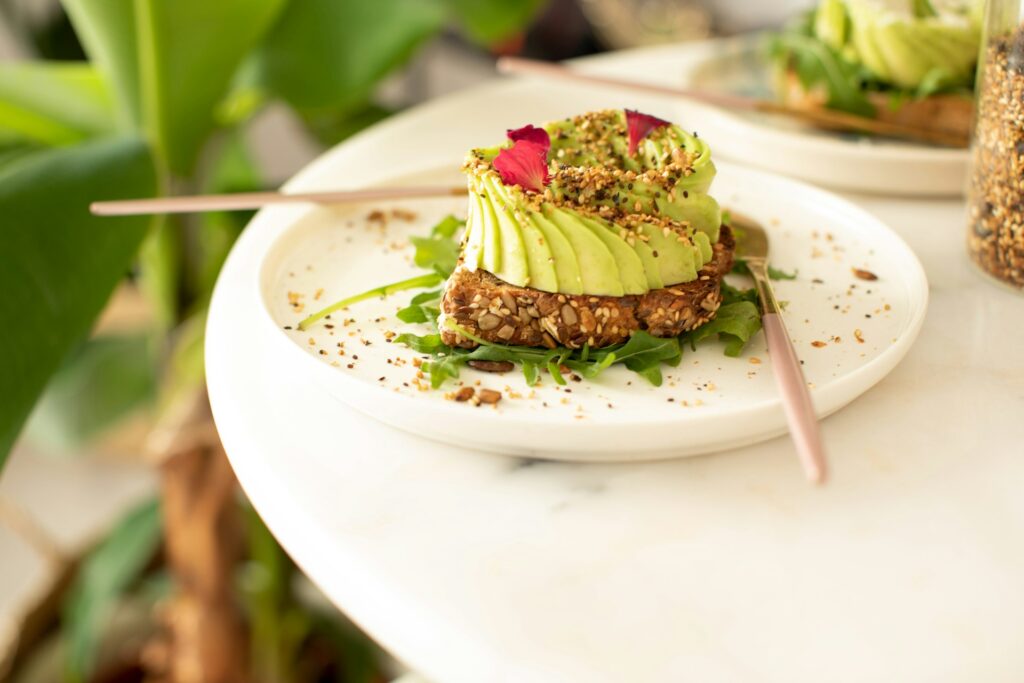 Avocado wheat toast with nutrients to support brain health.