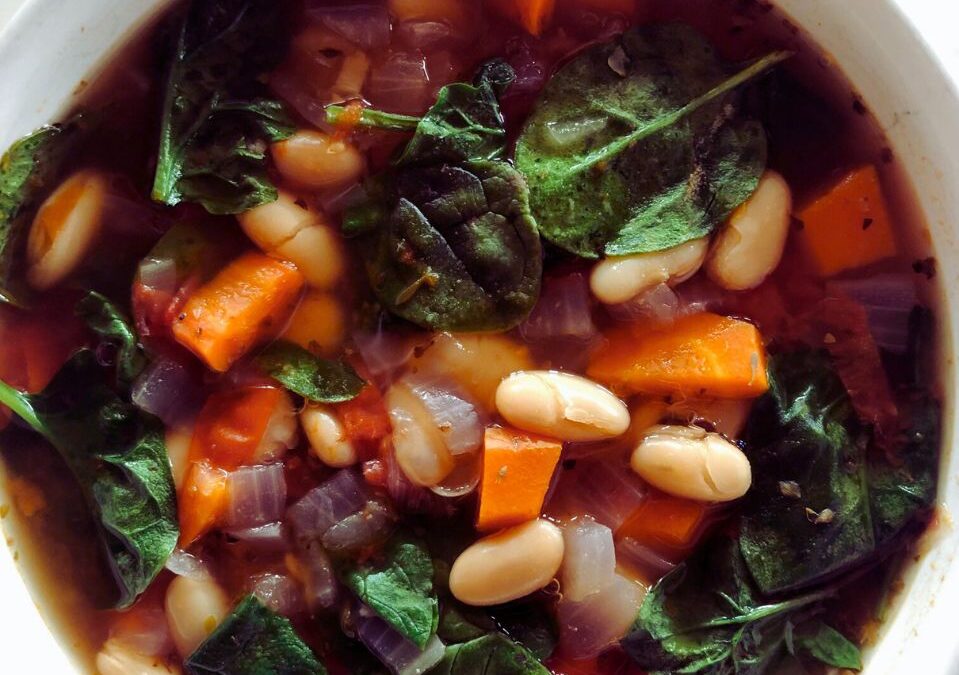 Tuscan White Bean Soup: Easy One-Pot Recipe